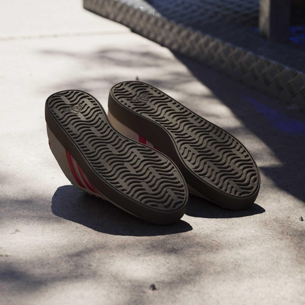 product/a/d/adidas_jr8644_17_footwear_photography_heromrktng_view_4-nw091725.jpg