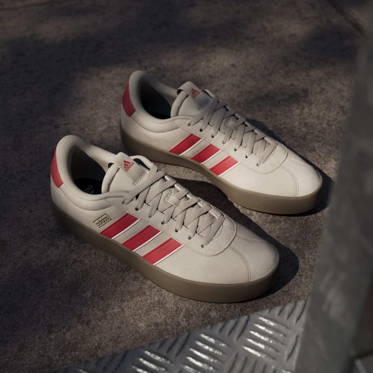 product/a/d/adidas_jr8644_18_footwear_photography_heromrktng_view_5-nw091725.jpg