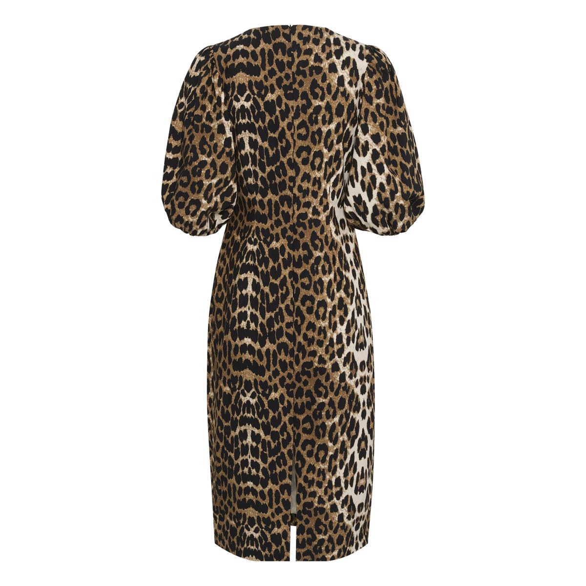 product/s/o/soaked-in-luxury_30408362-303053_0.jpg