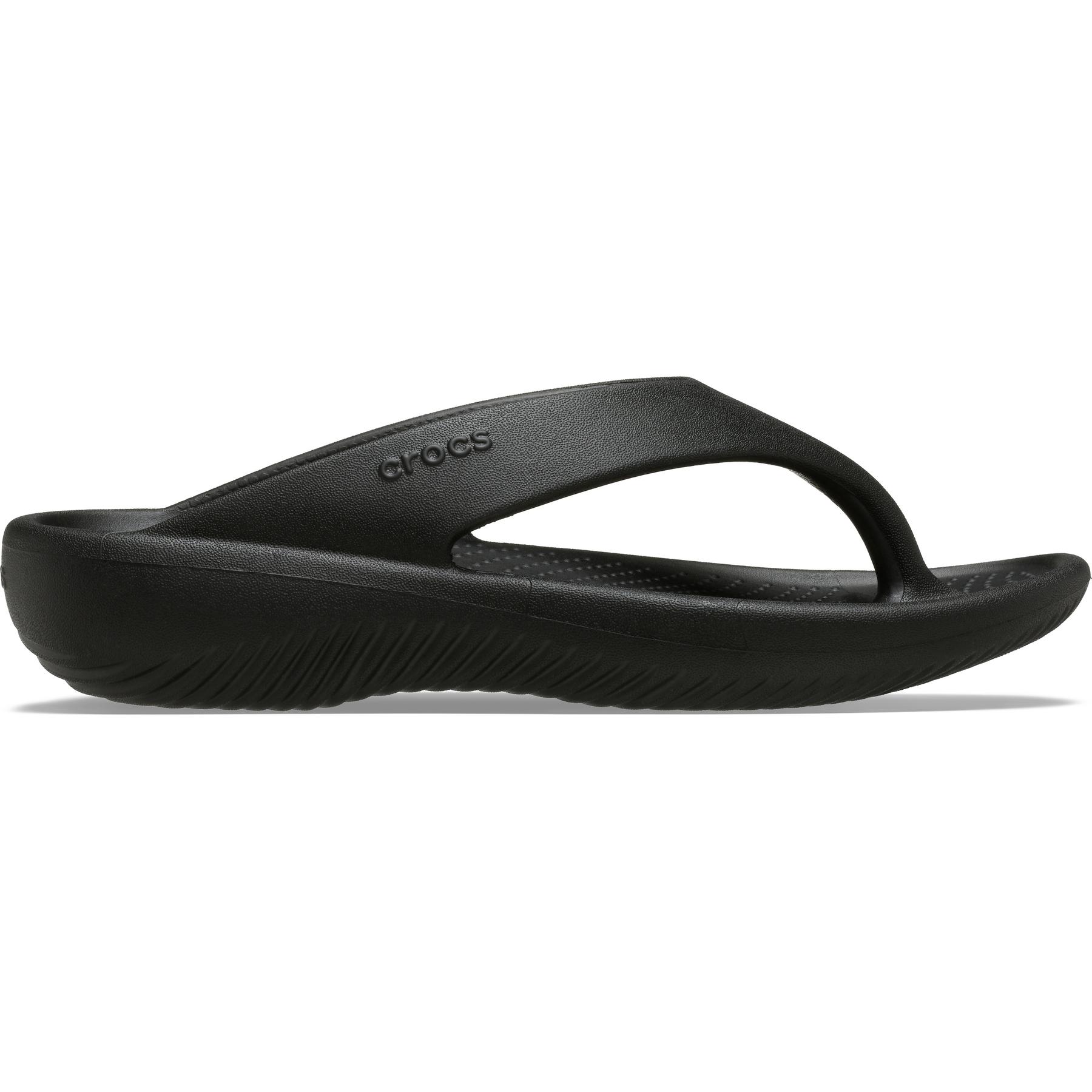 product/c/r/crocs_211100-001_0-q325.jpg