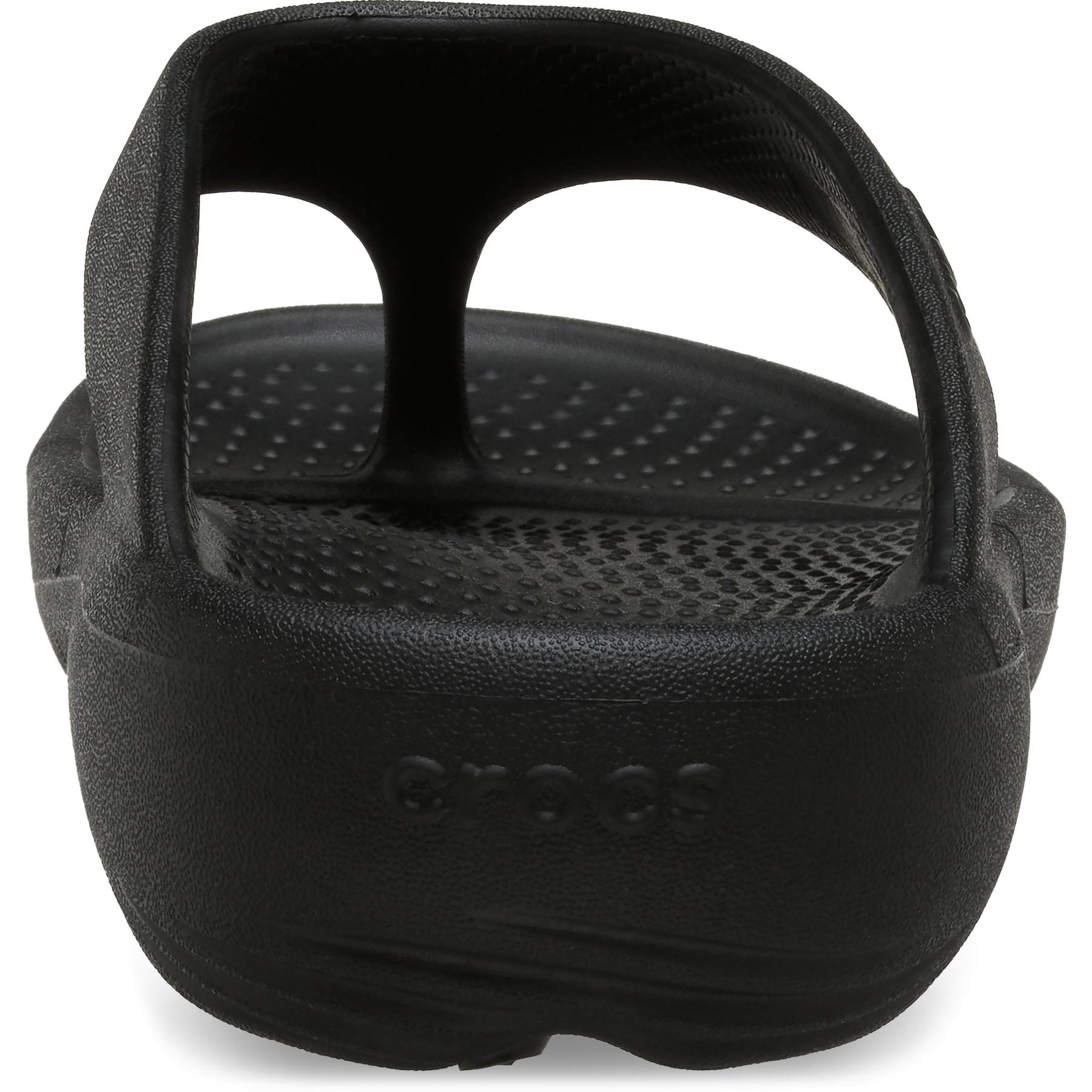 product/c/r/crocs_211100-001_6-q325.jpg