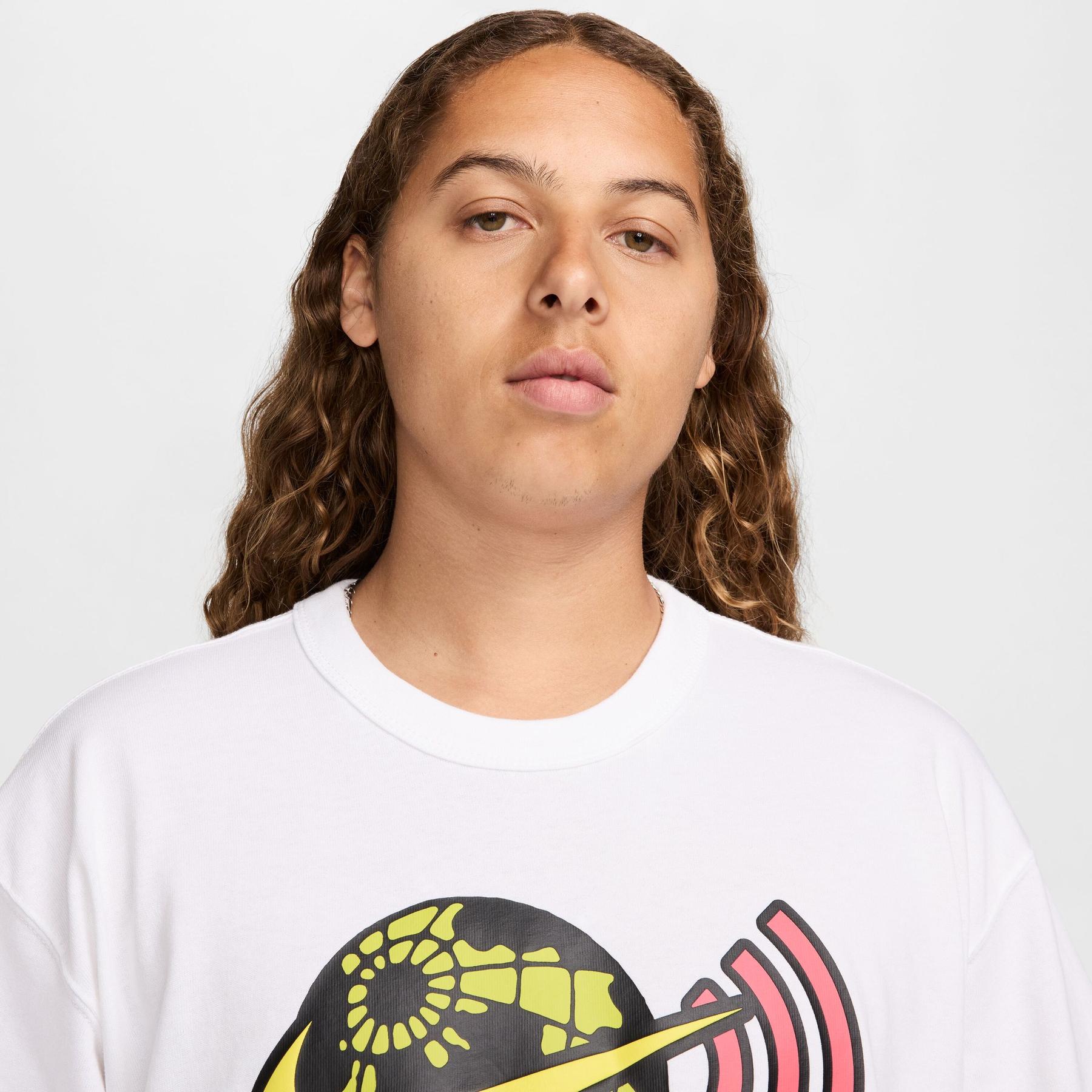 product/n/i/nike_fz5404-100-phsym001.jpg
