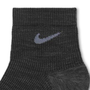 hv6897-900-football-socks-nike-cushioned-x2-dark-grey