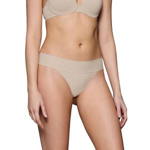 10218386-00nz-women-s-thong-triumph-make-up-illusion-ex-nude-beige